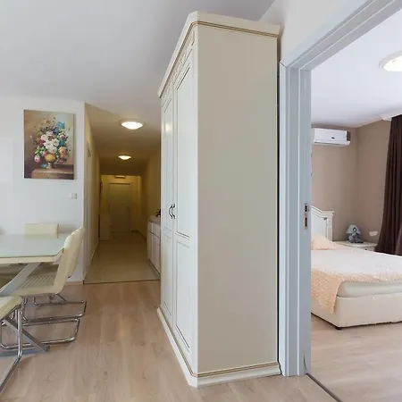 Luxury 2bedroom Apart With Large Terrace Rj Apartament